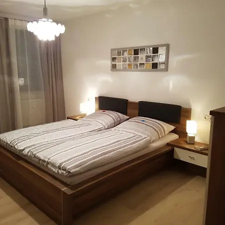 Andy&Ida´s Ferienwohnung Neustadt an der Waldnaab Exterior foto