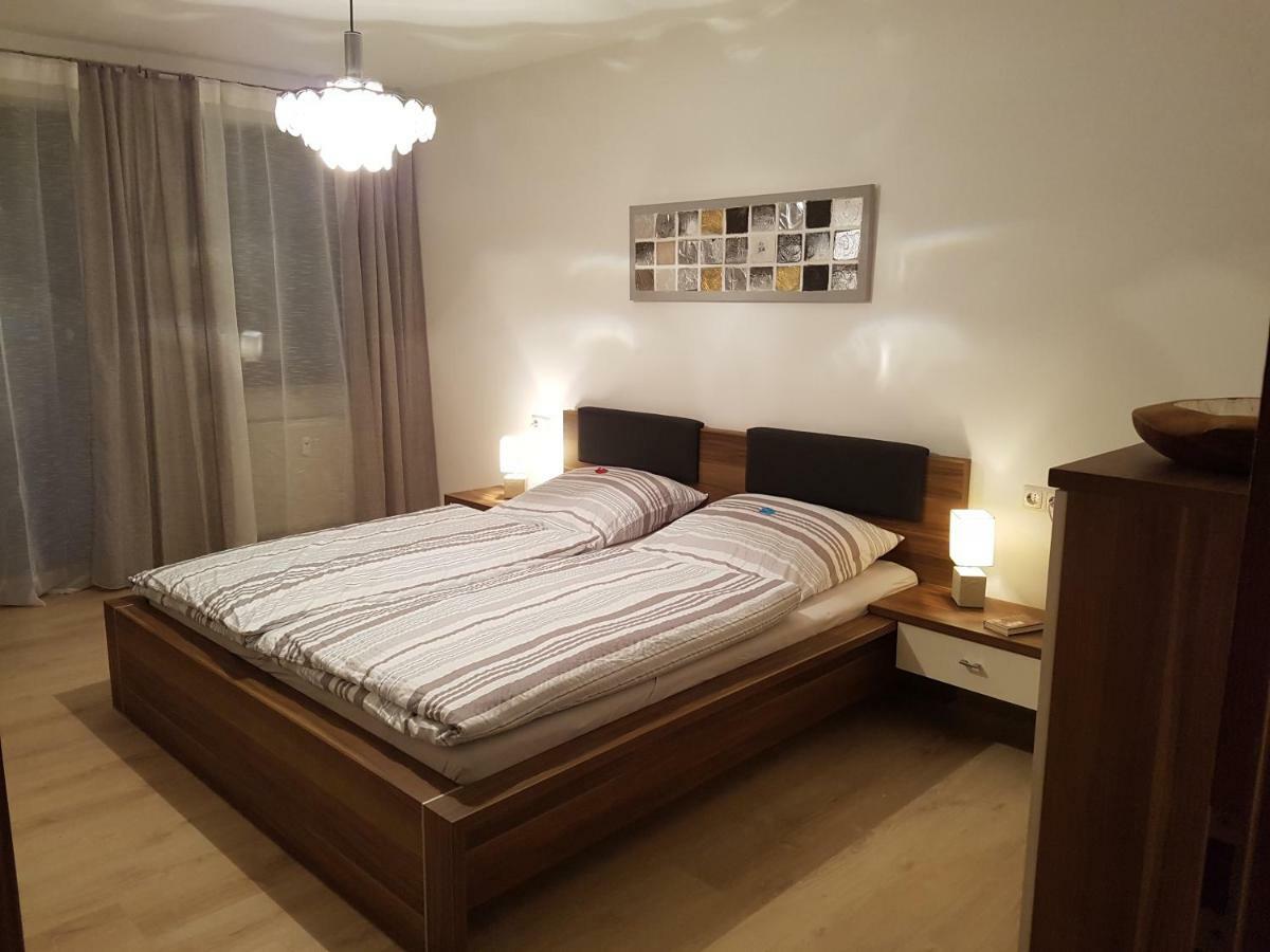 Andys Apartment *